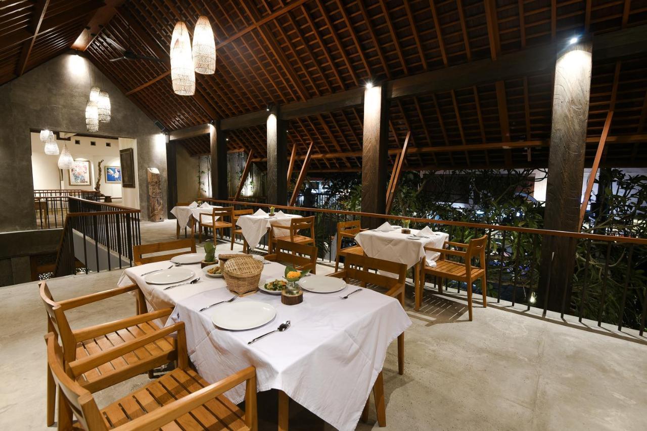 Purana Hotel
